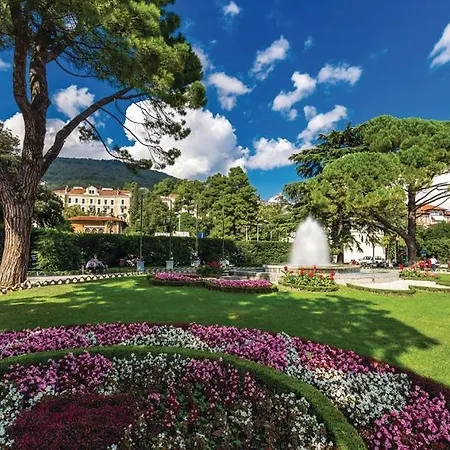 Franelli Apartment