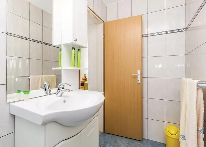 Franelli Daire Brseč