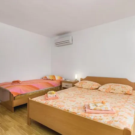 Apartment Franelli Brseč